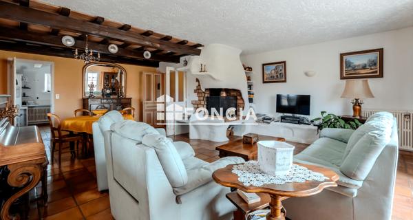 À vendre Maison 6 pièces 220 m² - Entraigues-sur-la-sorgue 84320