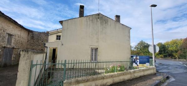 Maison ancienne Matha 110 m²