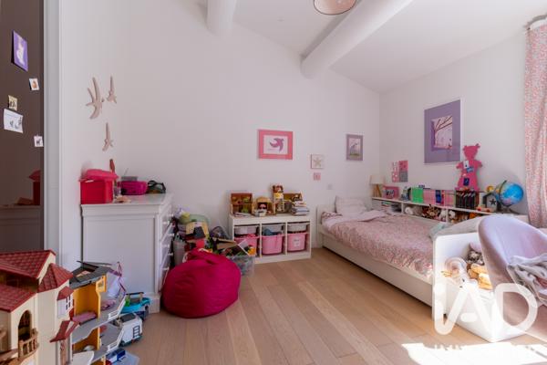 Maison à vendre 6 pièces 205 m² Aix-en-Provence