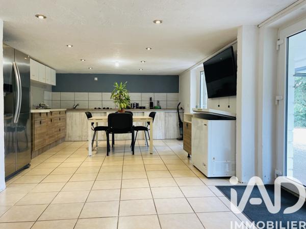Maison à vendre 11 pièces 184,63 m² Le Blanc
