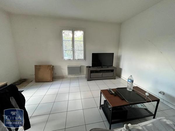 Appartement à louer 3 pièces 57.21m² Frontenay-Rohan-Rohan (79270)