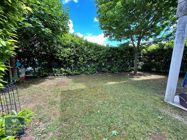 Appartement à louer 3 pièces 57.21m² Frontenay-Rohan-Rohan (79270)