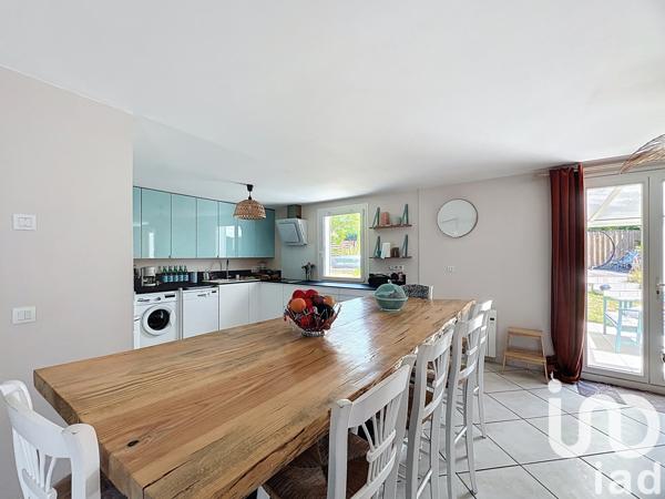 Maison à vendre 5 pièces 91 m² Artigues-près-Bordeaux