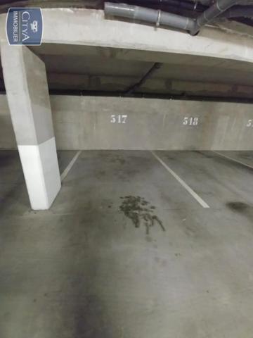 Parking à louer