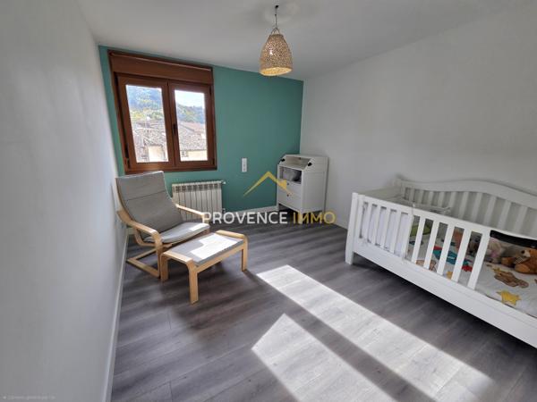 Digne-les-Bains (04000) Nouvelle exclusivité à Digne-les-Bains – Un appartement T4 de 101 m2 rare et remarquable !