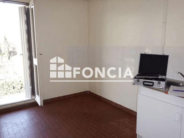 Location Appartement 2 pièces 57.02 m² - RUE DES FRERES BRIAN Avignon 84000