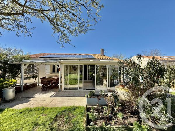 Maison à vendre  5 pièces - 104,69 m2 ST XANDRE - 17