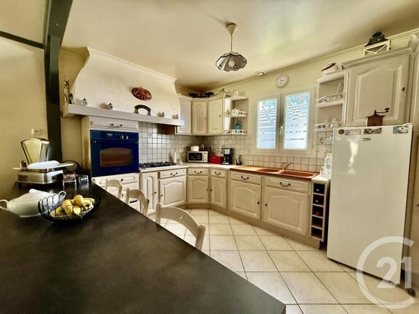 Maison à vendre  5 pièces - 104,69 m2 ST XANDRE - 17