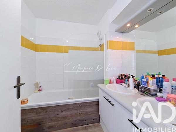 Appartement à vendre 3 pièces 64 m² Plan-de-Cuques
