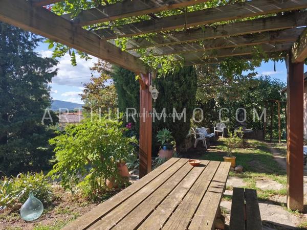 Vente Maison 7 pièces 180 m2 à Davézieux