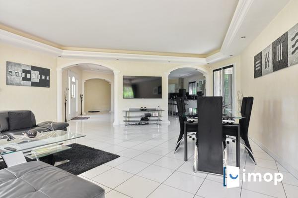 Belle villa sur les quais de Saône