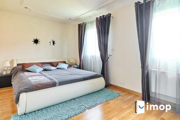 Belle villa sur les quais de Saône