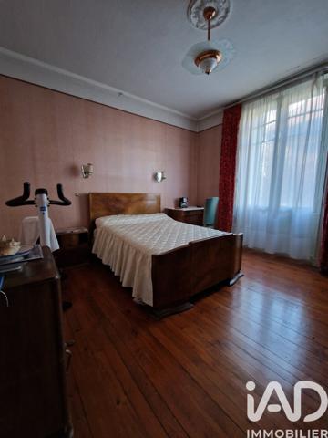 Maison à vendre 12 pièces 223 m² Le Puy-en-Velay