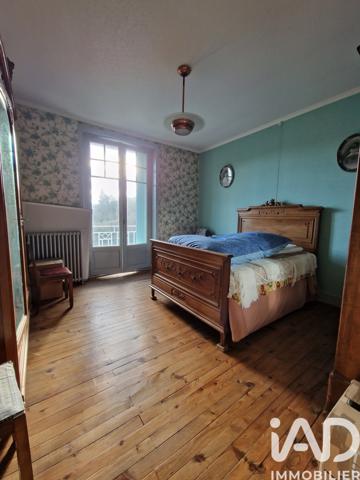 Maison à vendre 12 pièces 223 m² Le Puy-en-Velay