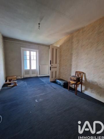 Maison à vendre 12 pièces 223 m² Le Puy-en-Velay