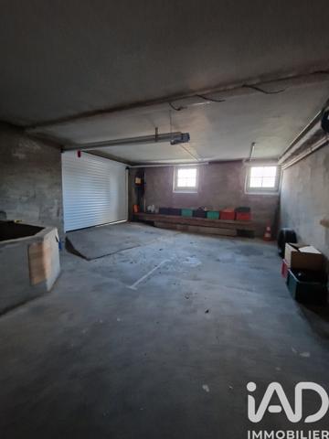 Maison à vendre 12 pièces 223 m² Le Puy-en-Velay