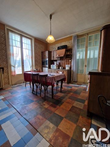 Maison à vendre 12 pièces 223 m² Le Puy-en-Velay