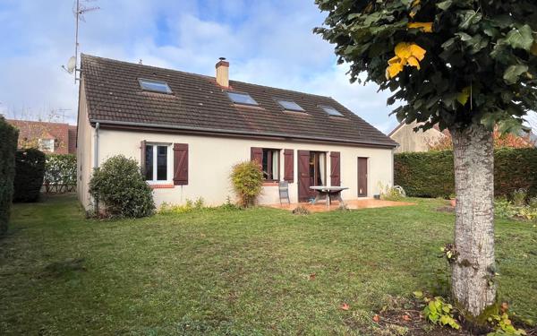 Maison à vendre    6 pièces • 138 m2 Saint-Denis-en-Val