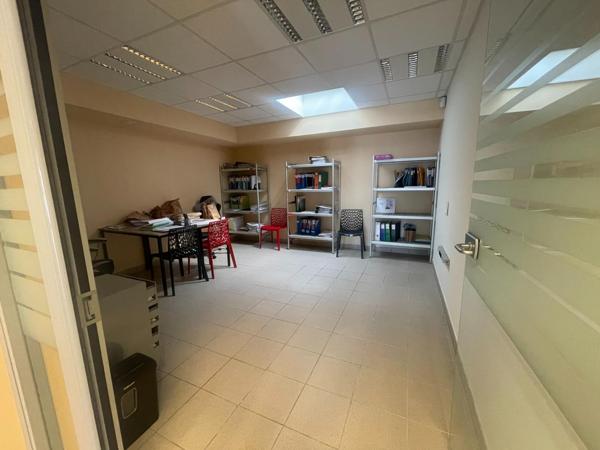 Rodez – Local professionnel / Bureaux de 120 m²