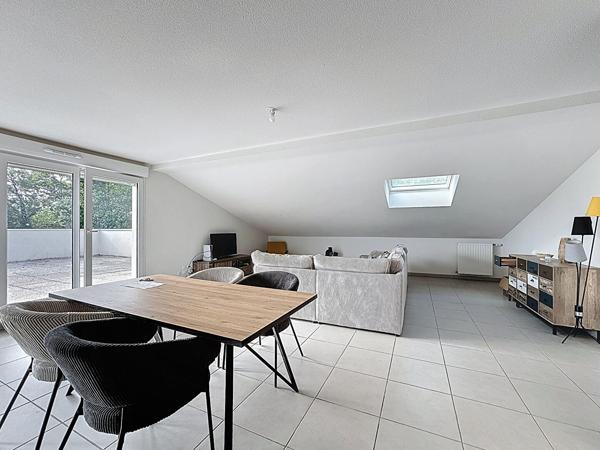 Appartement 4 pièces 107.38 m2