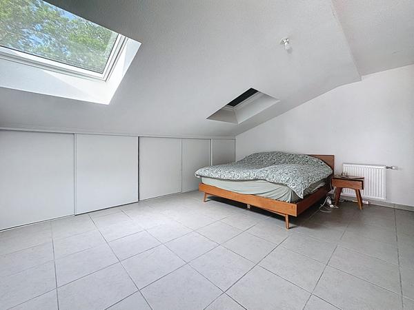Appartement 4 pièces 107.38 m2