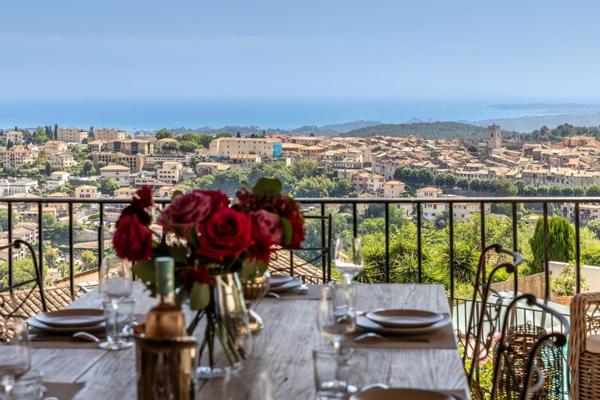 VILLA D’EXCEPTION – VUE MER PANORAMIQUE