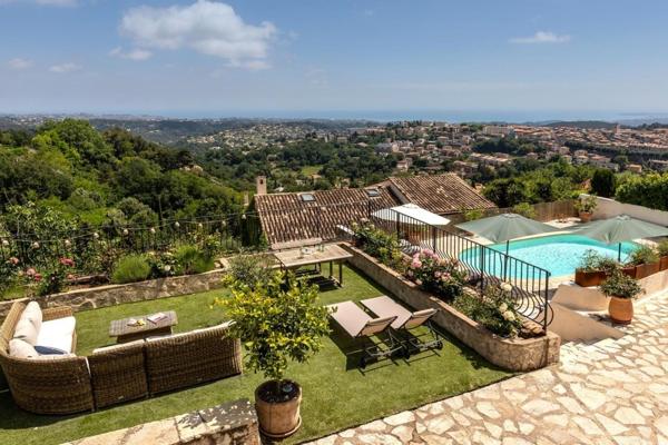 VILLA D’EXCEPTION – VUE MER PANORAMIQUE