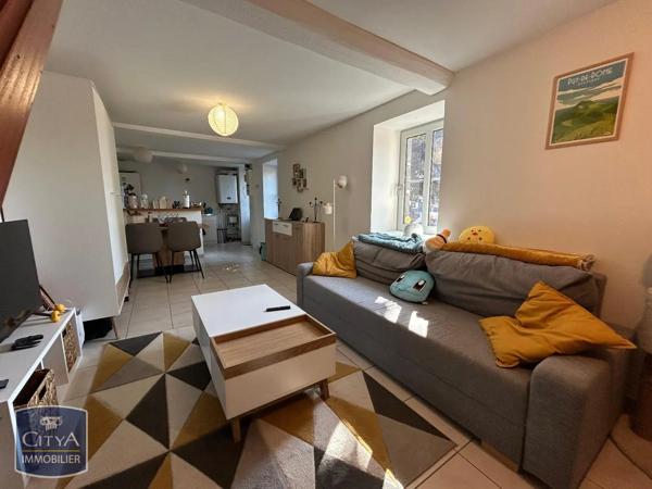 Maison à louer 2 pièces 58.11m² Loubeyrat (63410)