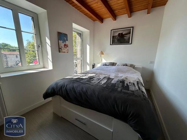 Maison à louer 2 pièces 58.11m² Loubeyrat (63410)