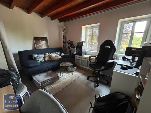 Maison à louer 2 pièces 58.11m² Loubeyrat (63410)