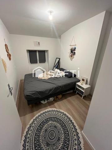 Appartement 3 pièces allie confort et praticité .