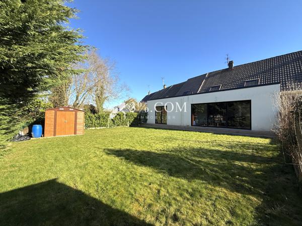 SEMI-PLAIN-PIED DE 141 M² AVEC 5 CH + JARDIN + GARAGE Roncq (59223)