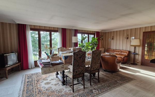 Maison à vendre    6 pièces • 167 m2 Andrézieux-Bouthéon