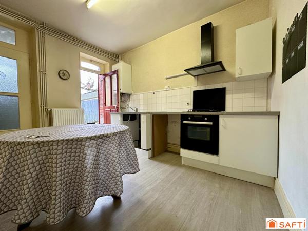 Immeuble de rapport avec 3 appartements loués