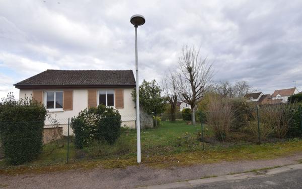 Maison à vendre    3 pièces • 63 m2 Cosne-Cours-sur-Loire