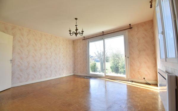 Maison à vendre    3 pièces • 63 m2 Cosne-Cours-sur-Loire
