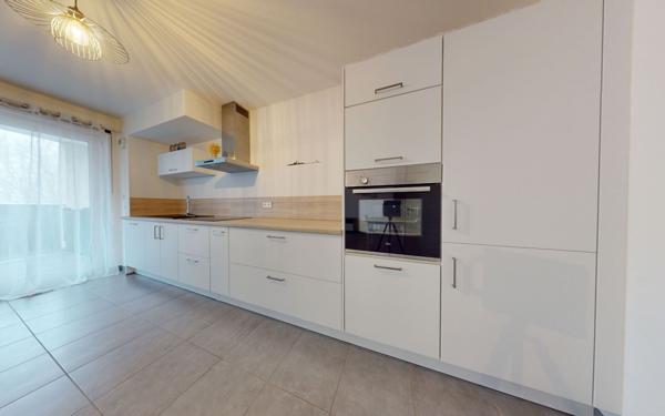 Appartement à vendre    2 pièces • 55 m2 Manom