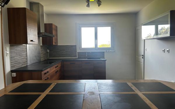 Maison à louer    3 pièces •  Montfort-en-Chalosse