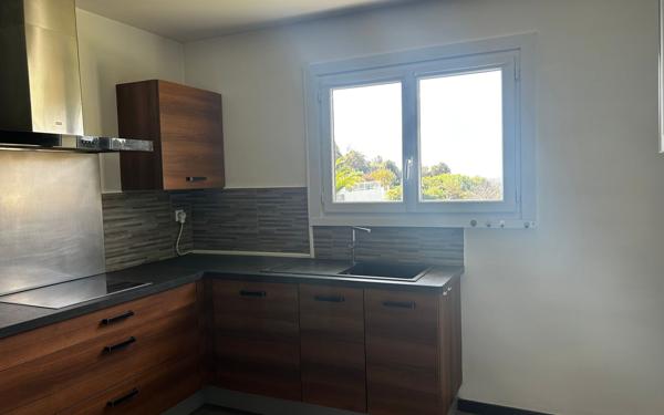 Maison à louer    3 pièces •  Montfort-en-Chalosse