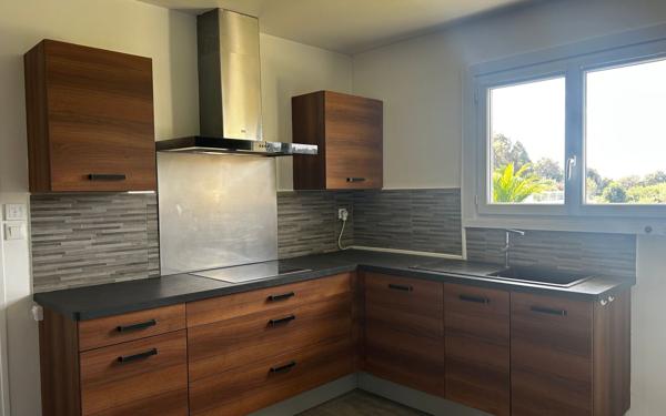 Maison à louer    3 pièces •  Montfort-en-Chalosse