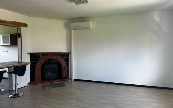 Maison à louer    3 pièces •  Montfort-en-Chalosse