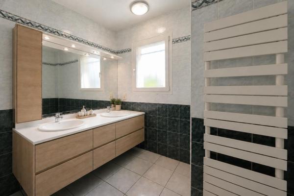 Une jolie maison saine et fonctionnelle