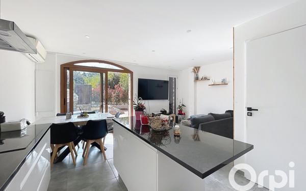 Maison à vendre    3 pièces • 49 m2 Porto-Vecchio