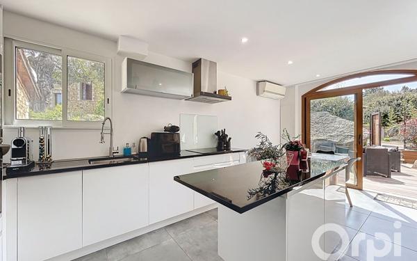 Maison à vendre    3 pièces • 49 m2 Porto-Vecchio