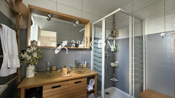 Maison 6 pièce(s) 4 chambre(s) 157 m²