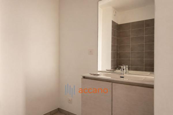T3 71 m² calme absolu · Résidence 2025 sécurisée · Bus à 2 min · Lyon Saint-Paul en 17 min · Balcon Ouest · Francheville