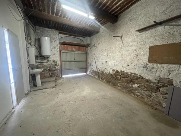 Vente                                                      Maison de ville
                        
                     3 pièces                      71 m2                     à Le Muy