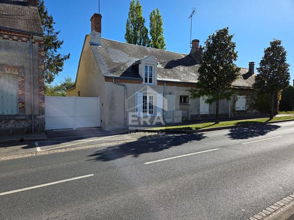 Maison rénovée à louer à ORMES - 71m² - 93m² au sol