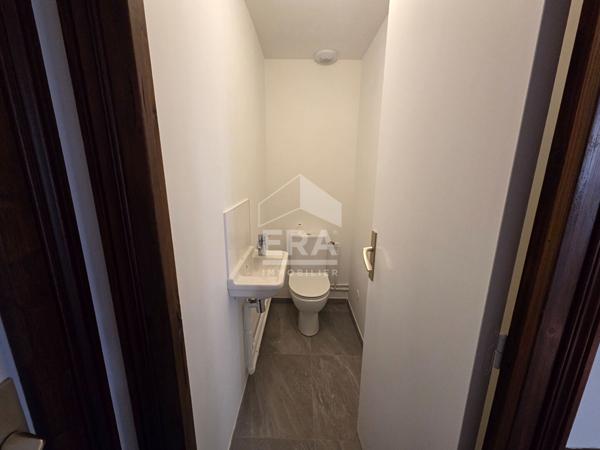 Maison rénovée à louer à ORMES - 71m² - 93m² au sol