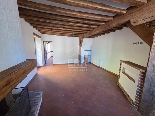 Maison rénovée à louer à ORMES - 71m² - 93m² au sol